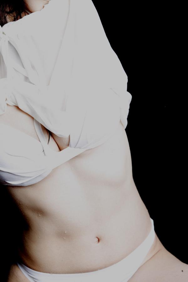 精品久久久久久久一区二区-4320P免费国语在线观看