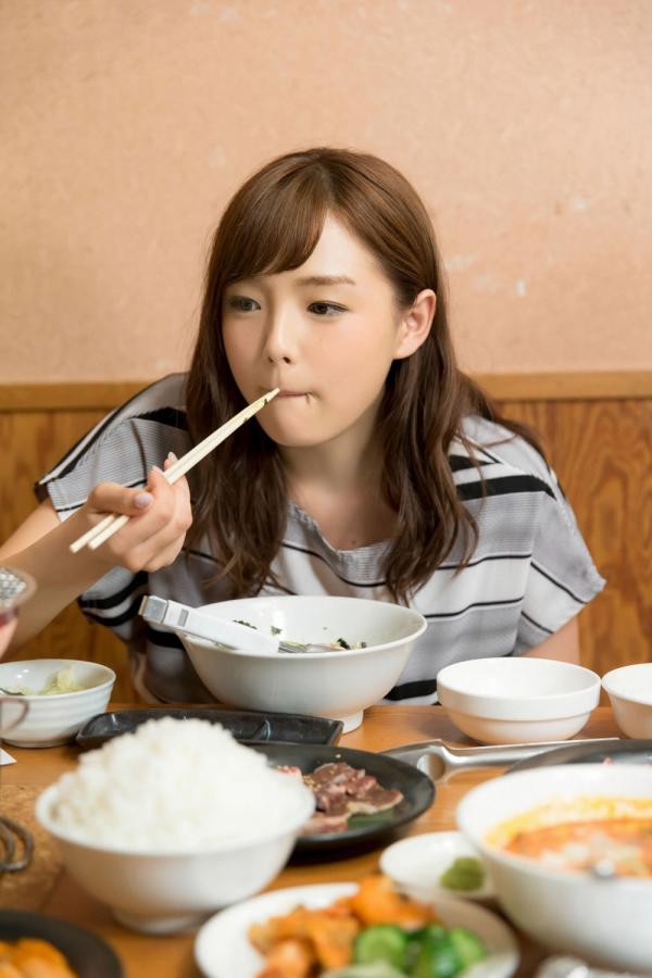 欧美直播美女-揪花蒂双性喷潮御宅屋-标清高清完整版