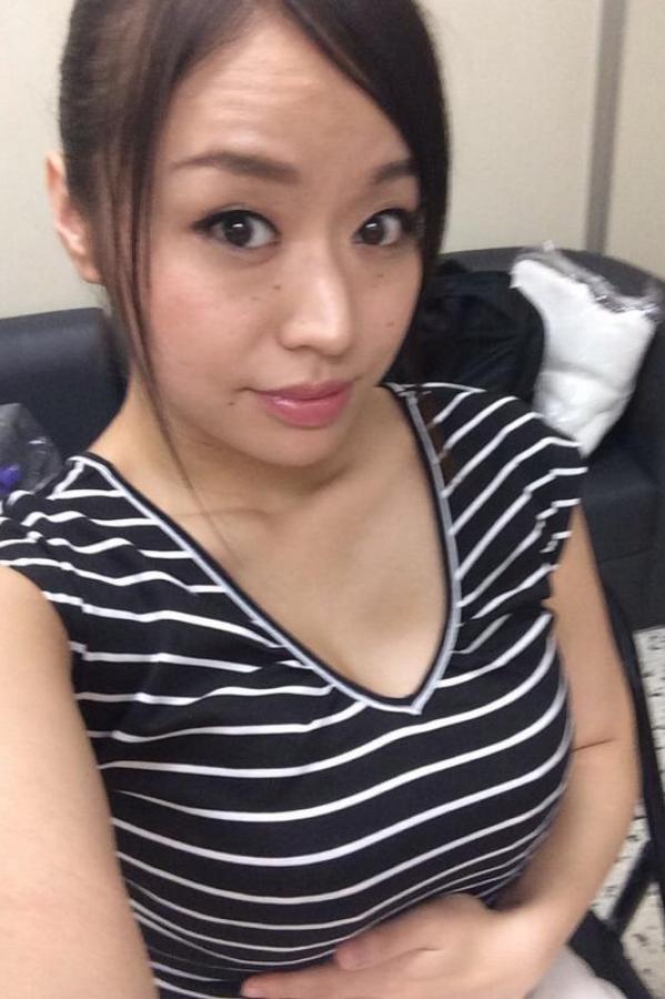 日日噜噜夜夜爽爽狠狠红桃视频-1440P免费手机在线看观看