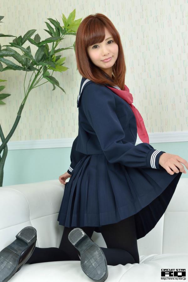 抢先中文播放-美女脱得一二净(无内裤)图片-4K在线播放观看