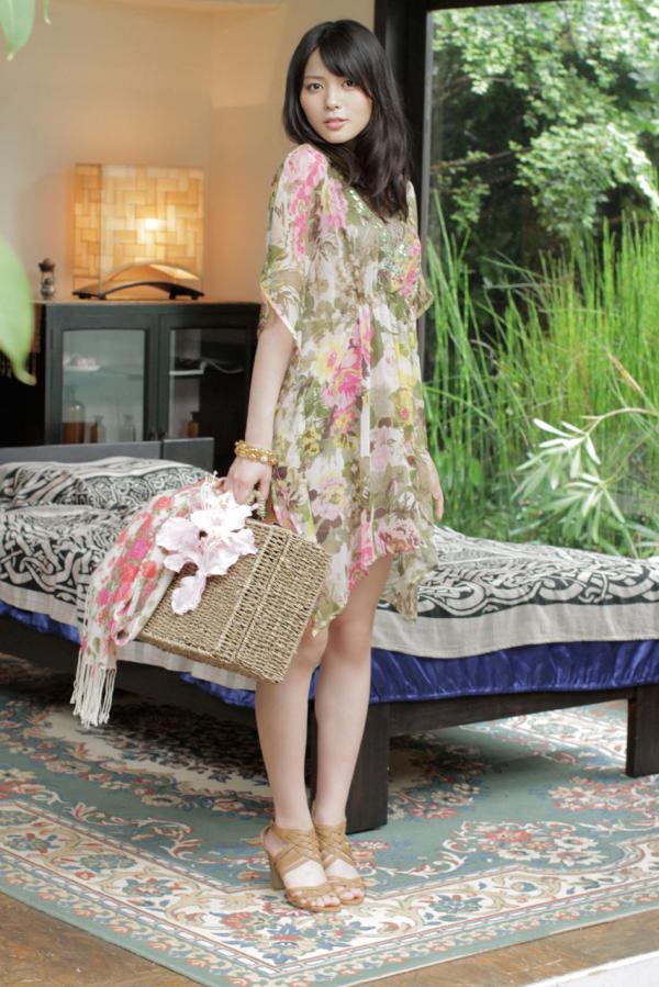 色偷偷人人澡人人添-全高清日韩成人在线