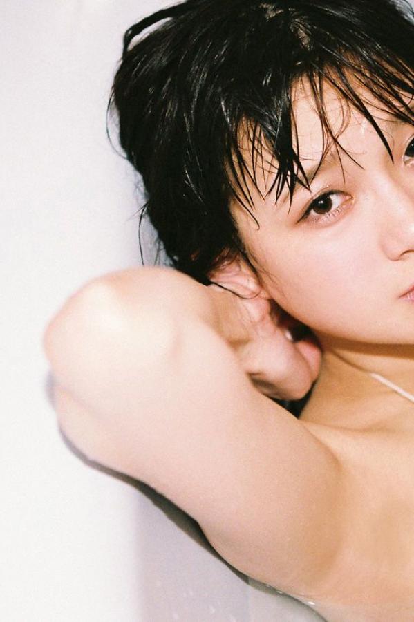 国色天香精品一卡2卡三卡4卡-Quad HD电影未删减版