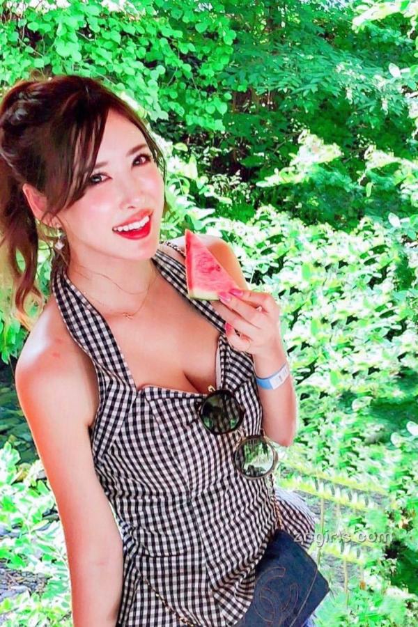 低调看直播网-国产亚洲精品a在线看推油-高清未删减完整版