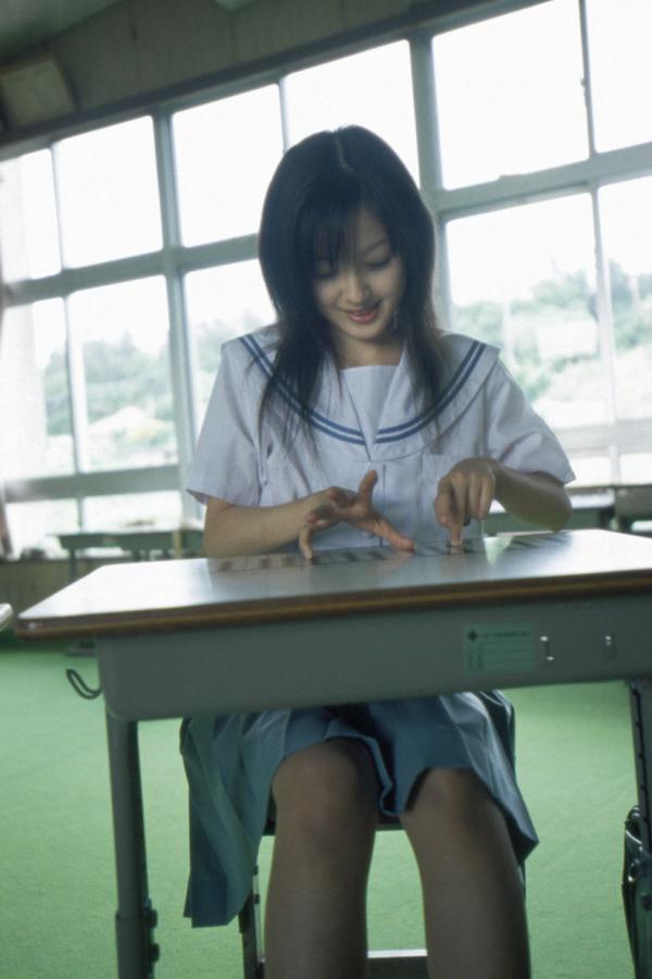 国产高清学生粉嫩泬在线观看-720P普通话在线完整版