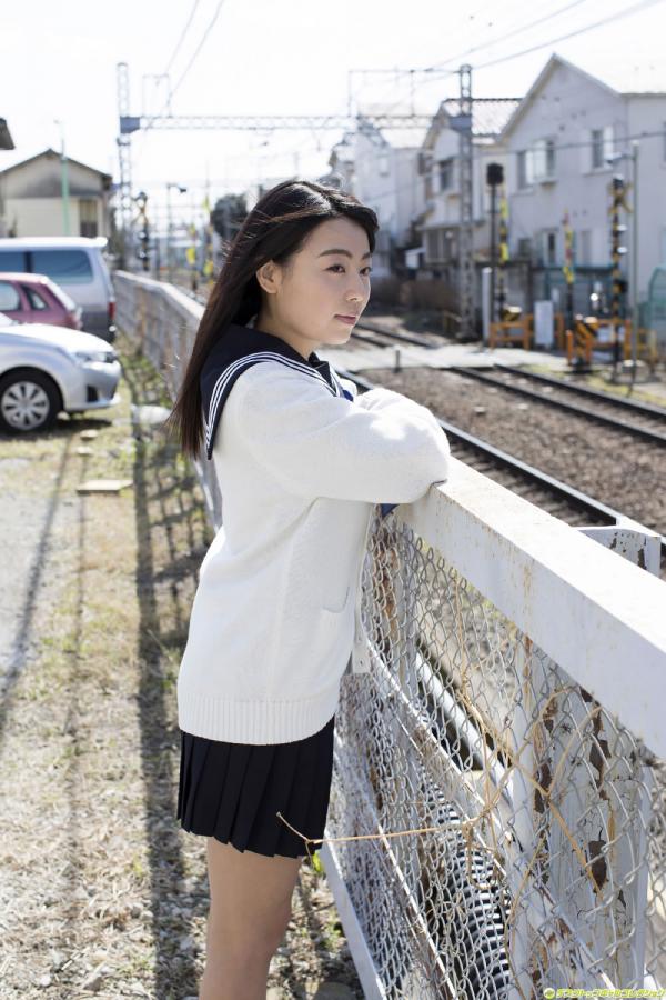 女上男下野战GIF动态图-QHD欧美电影在线