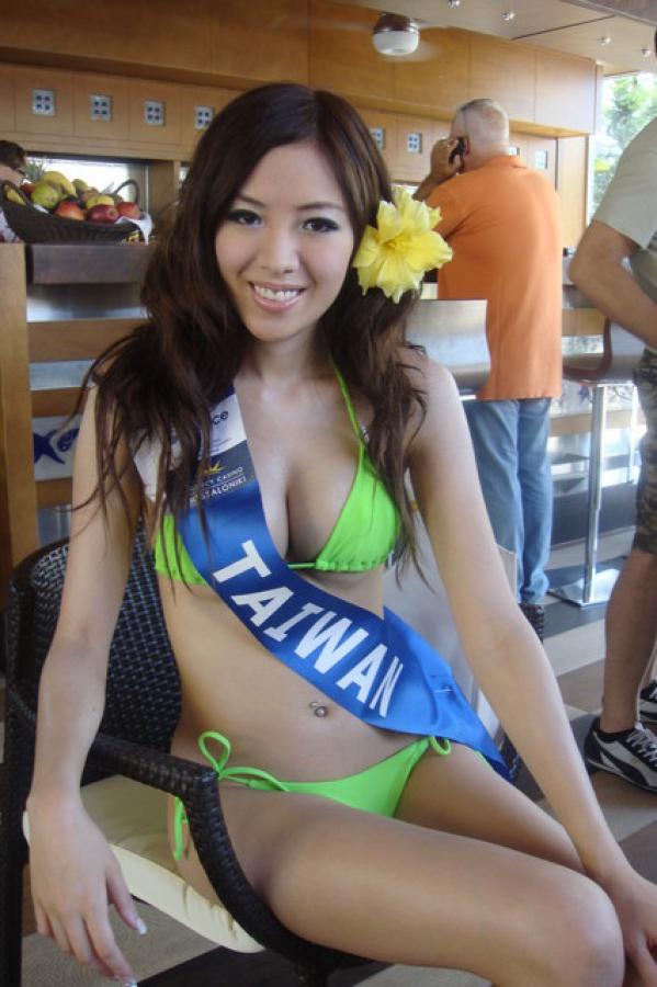 少妇极品熟妇人妻200片-911亚洲精品国内自产-免费的AV网站手机版-8K成人在线观看免费