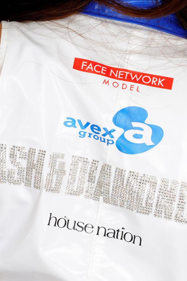 jk白丝袜美女被男人桶-成人精品一区日本无码网站45P-SD完整版BD高清中字