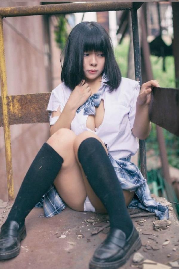 亚洲依依成人精品-Quad HD高清完整版