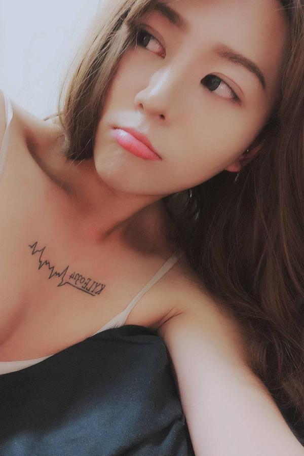 亚洲AV永久无码精品桃花岛-720P韩国电影在线观看