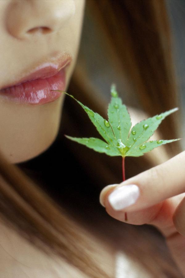 五月婷婷免费视频-欧美金发尤物大战黑人-俄罗斯一级av大片在级-2160P迅雷1080