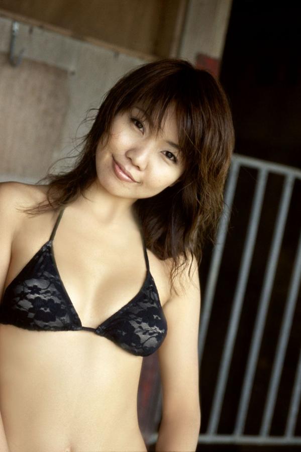 欧州办公室内射美女-8K免费在线观看