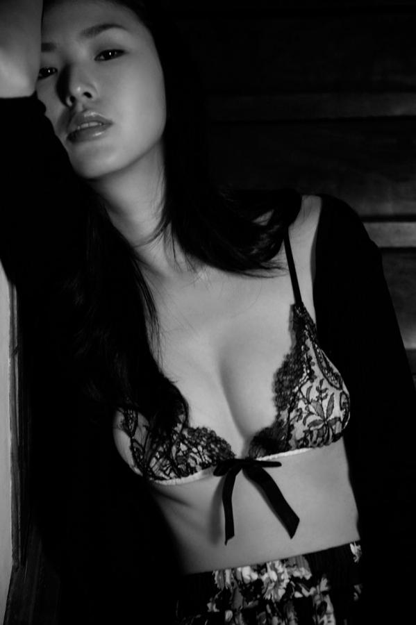 丰满人妻久久中文字幕免费-QHD视频大全