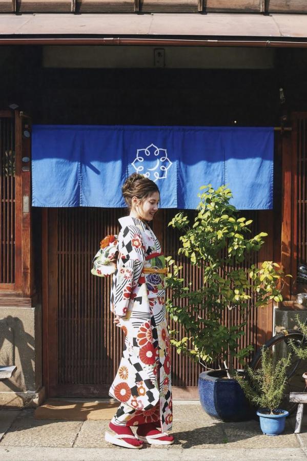 aa久久麻豆网站-国产极品美女高潮无套100-国产精品色吧国产精品剧情简介-1080P英文版字幕