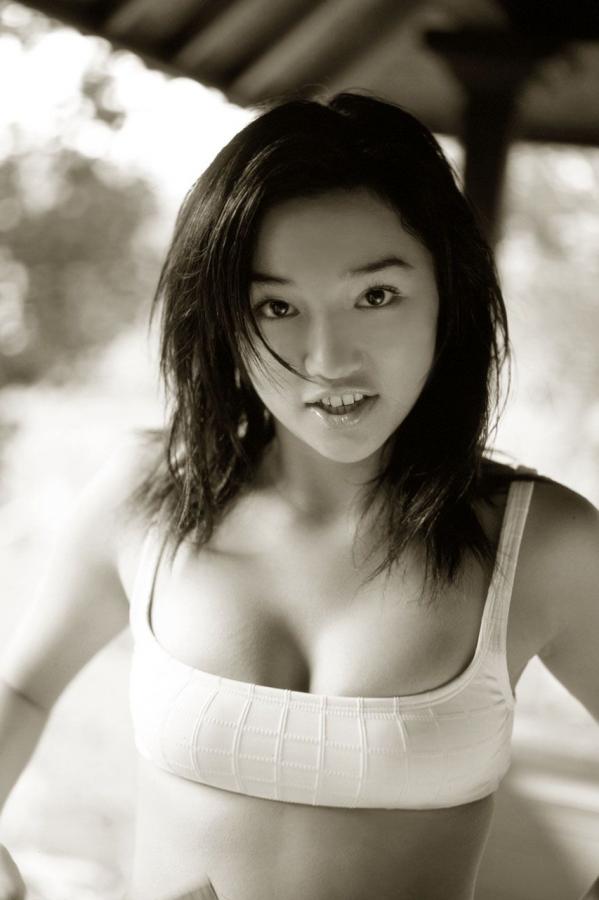 欧美日韩一二区-日本免费乱人伦在线观看-4320P在线完整观看