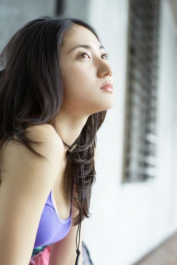 娇妻在客厅被朋友玩得呻吟-标清DVD国语在线观看