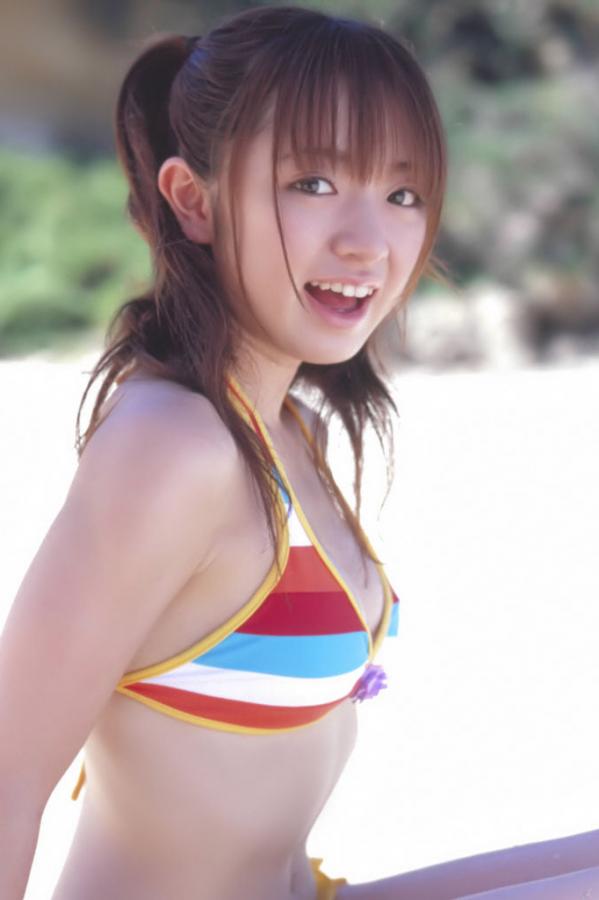 蜜桃成熟3D完整版-全高清迅雷手机免费观看