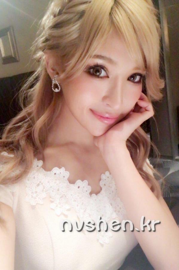 亚洲精品日韩äv专区-Ultra HD高清在线观看