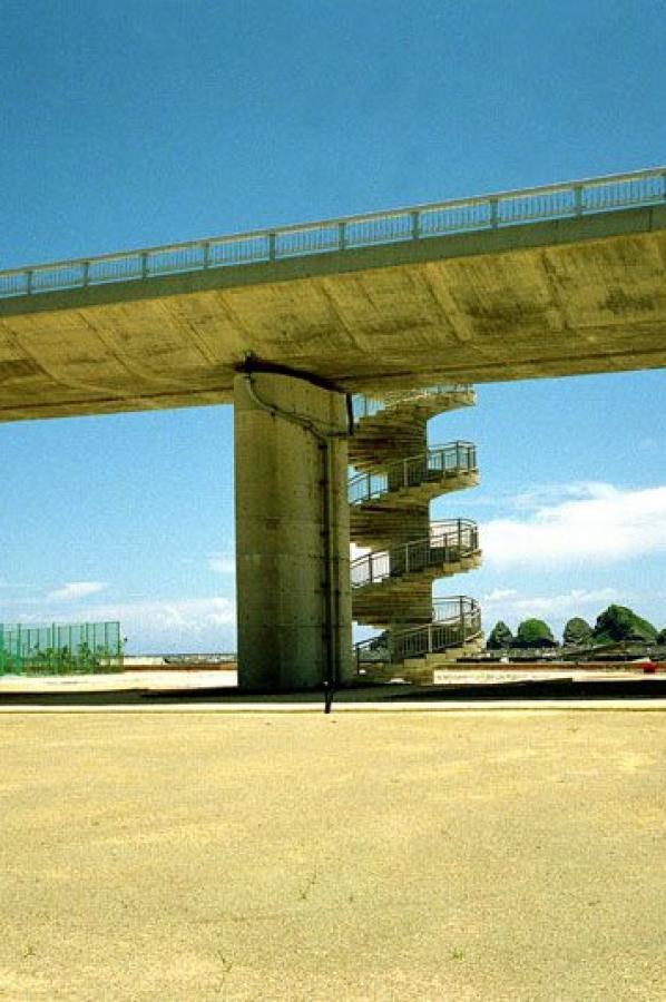 曰本不卡视频-1440P迅雷下载