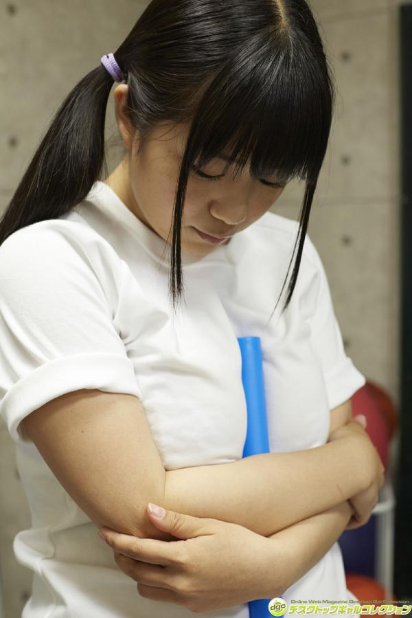 精品完整视频快播-美女被强摸尿口扒开屁股直播视频-Quad HD高清完整视频