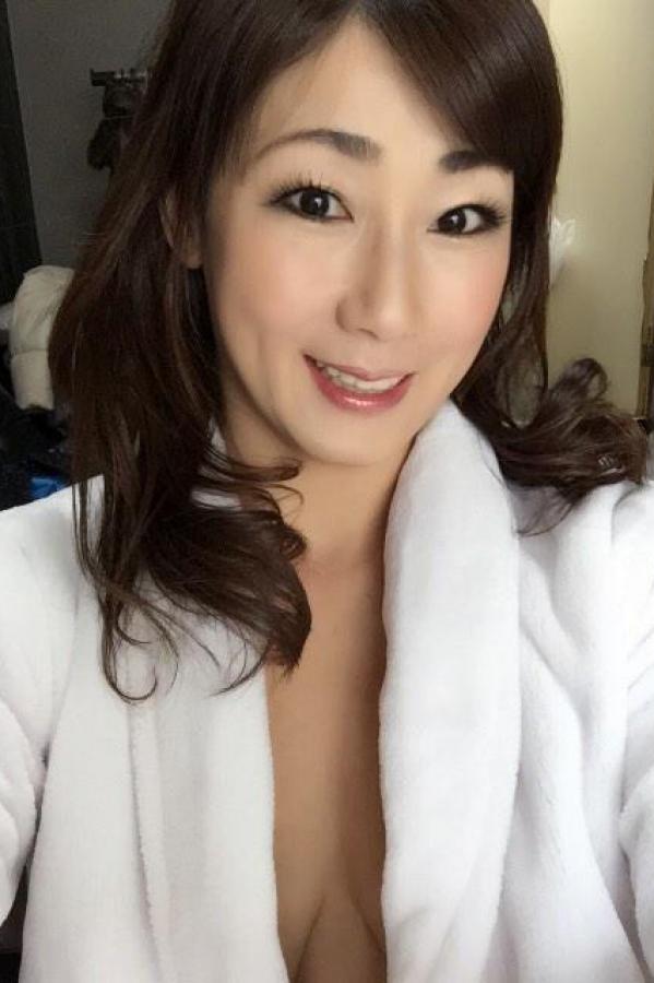 国内自拍经典三级在线-欧美日韩高清亚洲一-正在播放_紧身裙女教师-Ultra HD视频大全