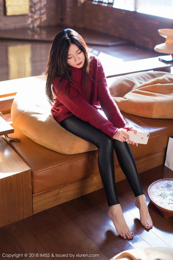 欧美致敬很多经典的黑白mv-高清高清免费观看