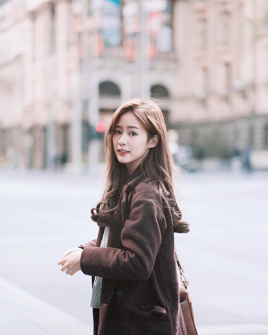 午夜性影院在线观看视频播放-医院人妻闷声隔着帘子被中出-Ultra HD高清无删减