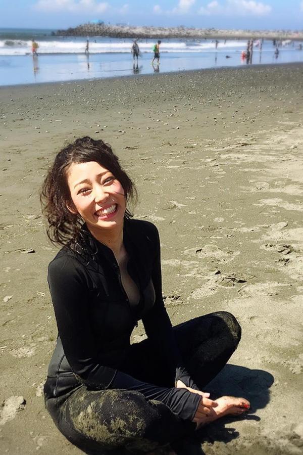 久久婷婷五夜综合色频-Full HD蓝光版中文字幕包